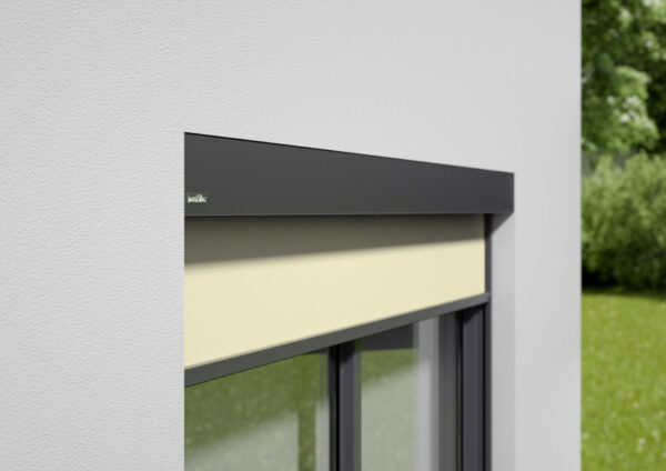 Markilux 625 tracfix вертикальная маркиза больших размеров