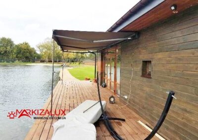 Горизонтальная локтевая маркиза MALTA является одной из самых бюджетных