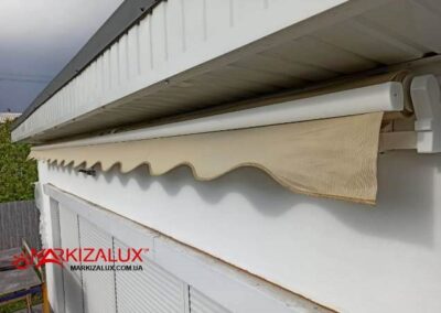 Выдвижная маркиза для террасы
